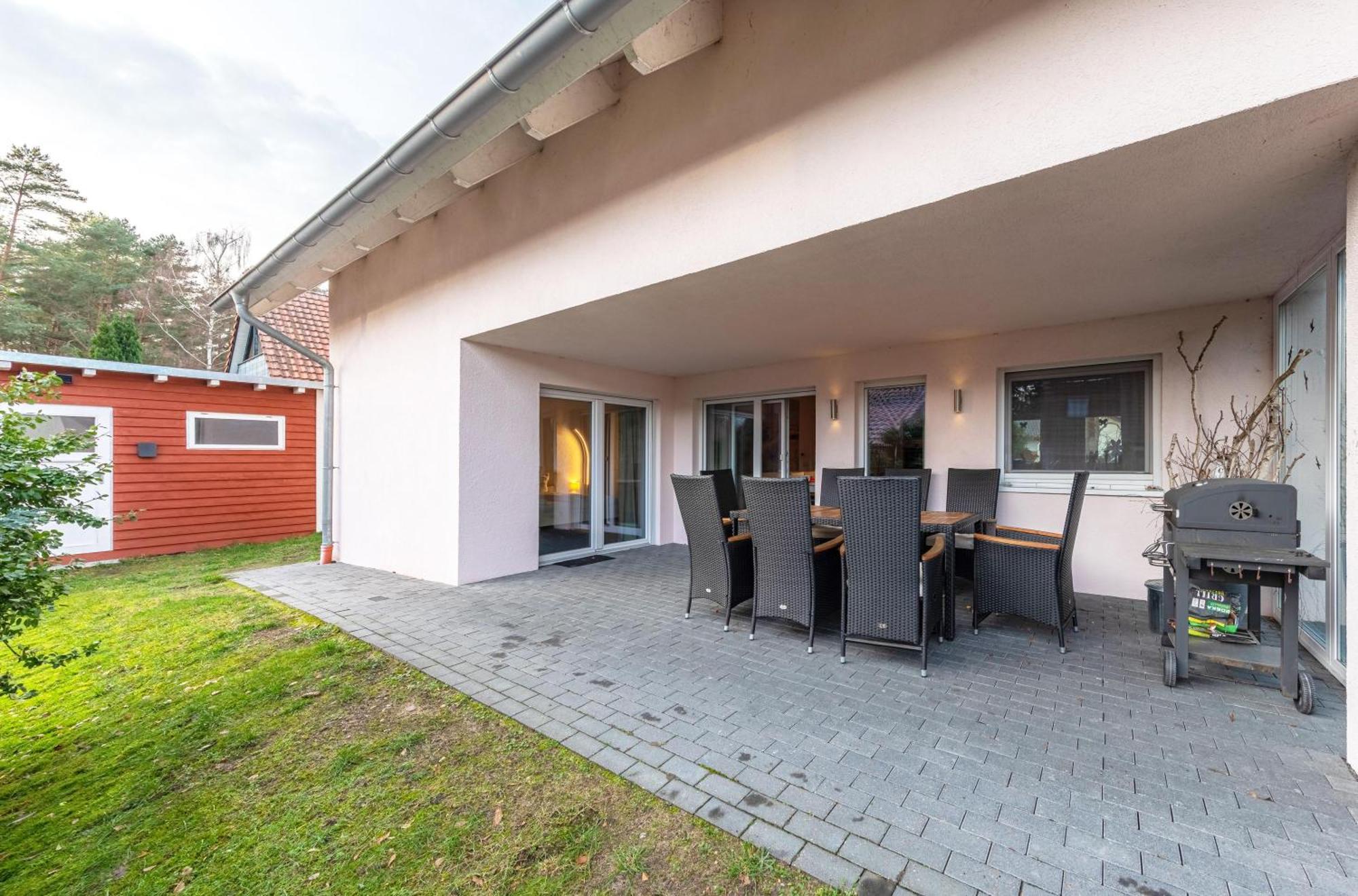 Ferienhaus Daniela Mit Terrasse Und Garten Silz  Exterior photo